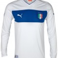 This is the white Italy away jersey 2012 that will serve as the Italian national football team’s away strip during Euro 2012. This white Italy away Euro 2012 shirt has...