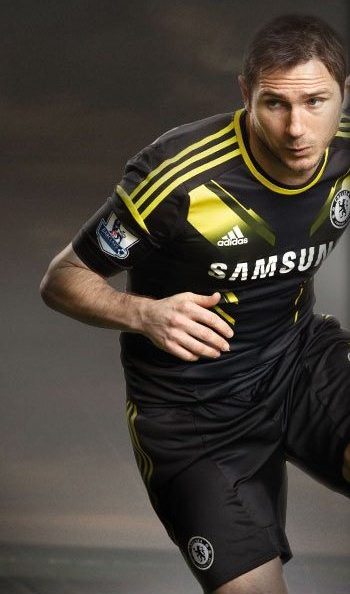 Frank-Lampard-Chelsea-Third-Jersey.jpg