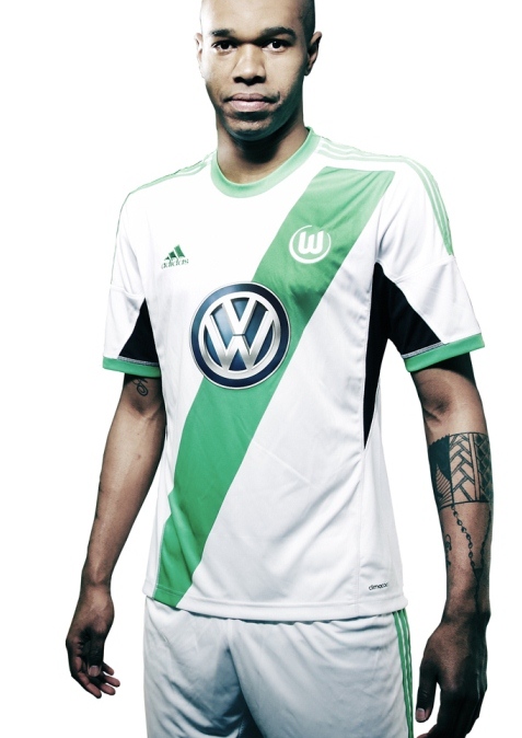 http://www.footballkitnews.com/wp-content/uploads/2013/05/Naldo-Wolfsburg-2013-Jersey.jpg