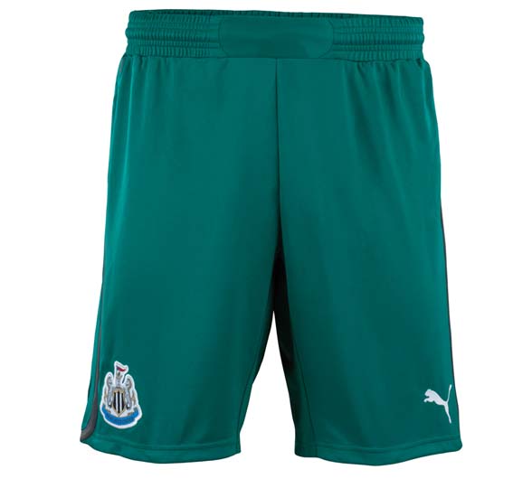 Newcastle GK Shorts 12-13 Newcastle GK Shorts 12-13