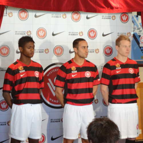 Western Sydney Wanderers Kit 2013