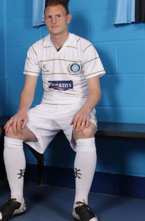 wycombe wanderers away kit