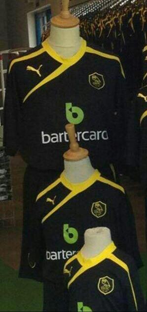 Sheffield Wednesday Away Kit 13 14