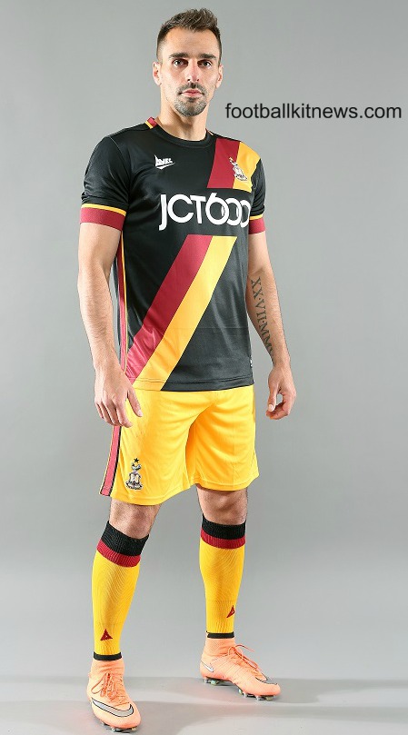 Bradford City Third Kit 16 17 Avec