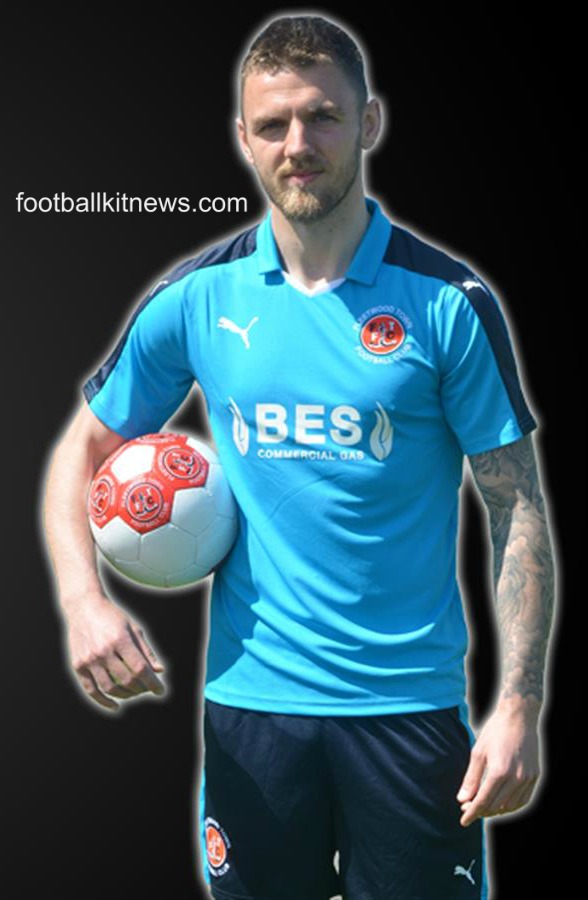 Fleetwood Town Away Kit 2016 2017