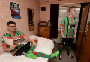 glentoran new home kit