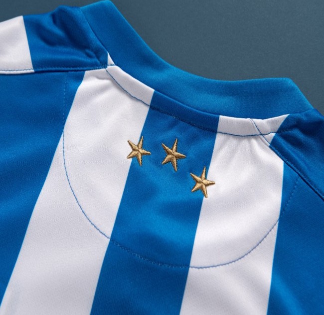 Three Stars on Huddersfield Town Jersey 2021-22