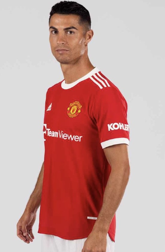 Ronaldo in United Home Top 21-22