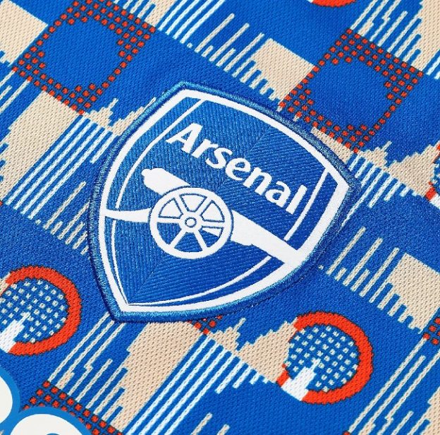 Closeup of Arsenal Pre Match Kit 2022 London Underground
