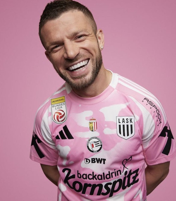 Pink LASK Third Jersey 2024 2025