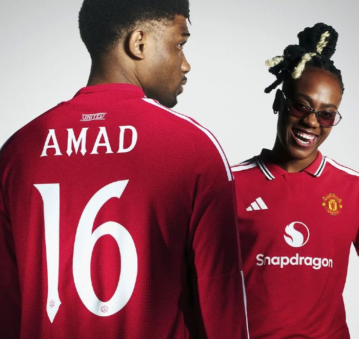 Back of MUFC Home Jersey 26-27
