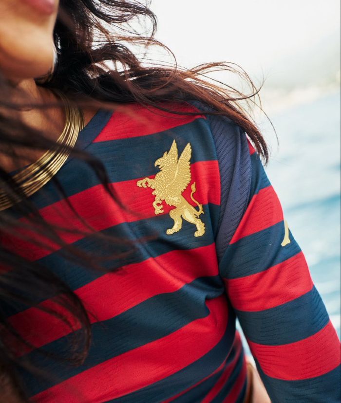 Genoa CFC Third Kit 26-27 Closeup